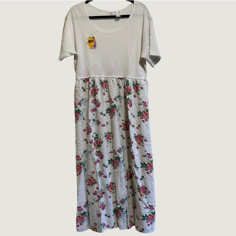 Disney Winnie the Pooh Dress Vintage White Floral Waffle Knit Maxi L